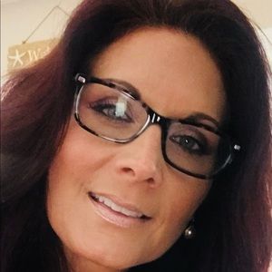 Meet your Posher, Kellie